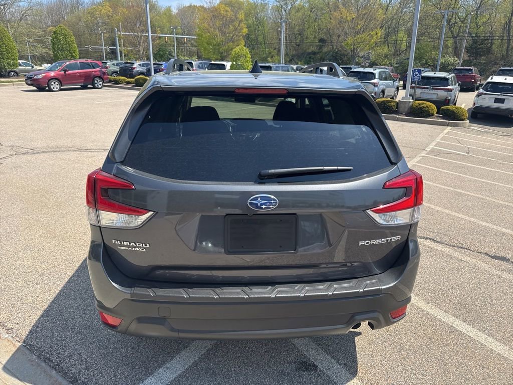 Used 2024 Subaru Forester Premium AWD/4WD image 3