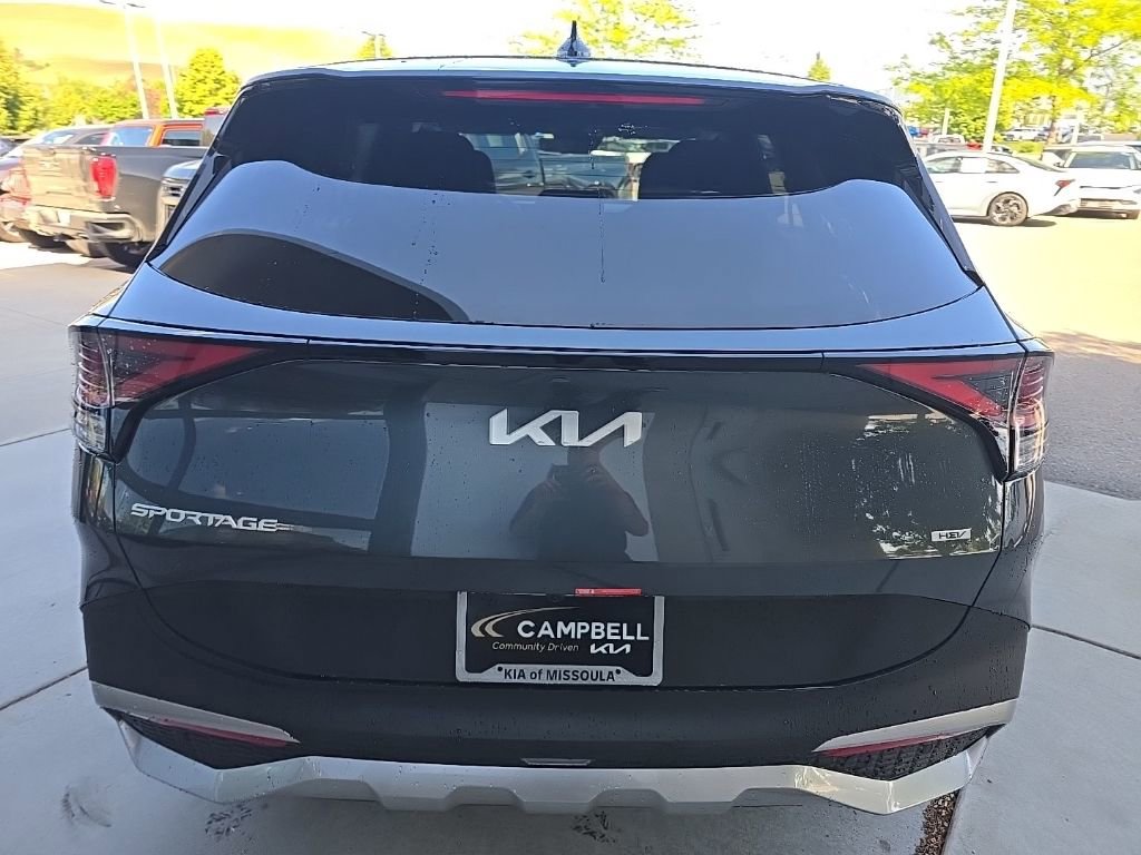 New 2025 Kia Sportage LX image 5