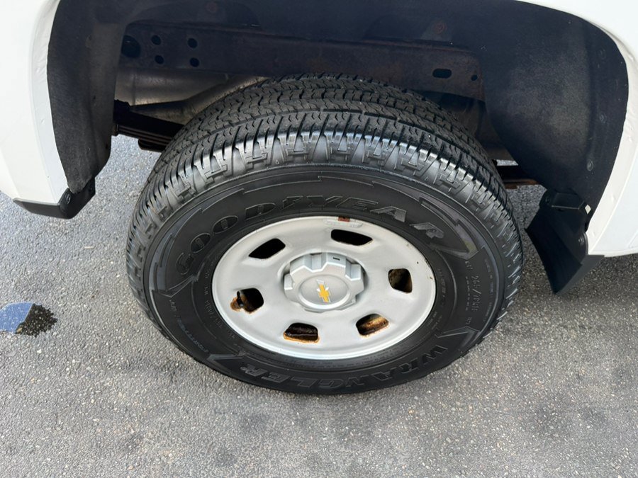 Used 2016 Chevrolet Colorado W/T RWD image 9