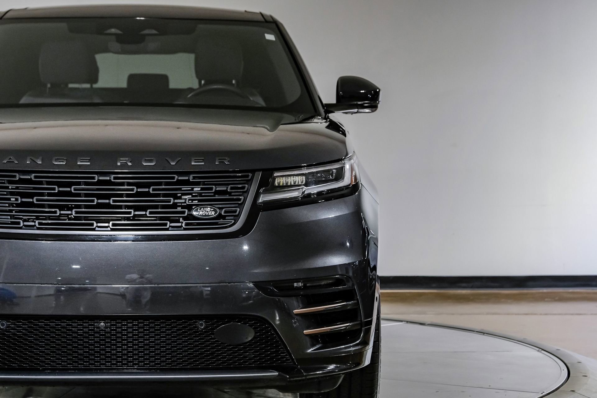 Used 2024 Land Rover Range Rover Velar Dynamic SE AWD/4WD image 50
