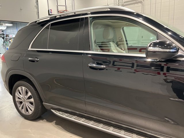 Used 2022 Mercedes-Benz GLE 350 4MATIC w/ Premium Package image 5