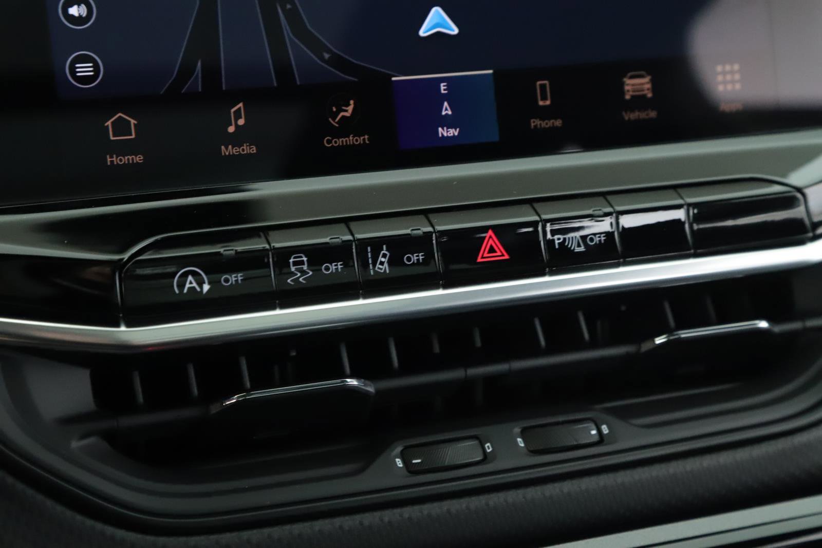 New 2026 Jeep Compass Limited w/ Sun, Sound & Navigation Group image 14