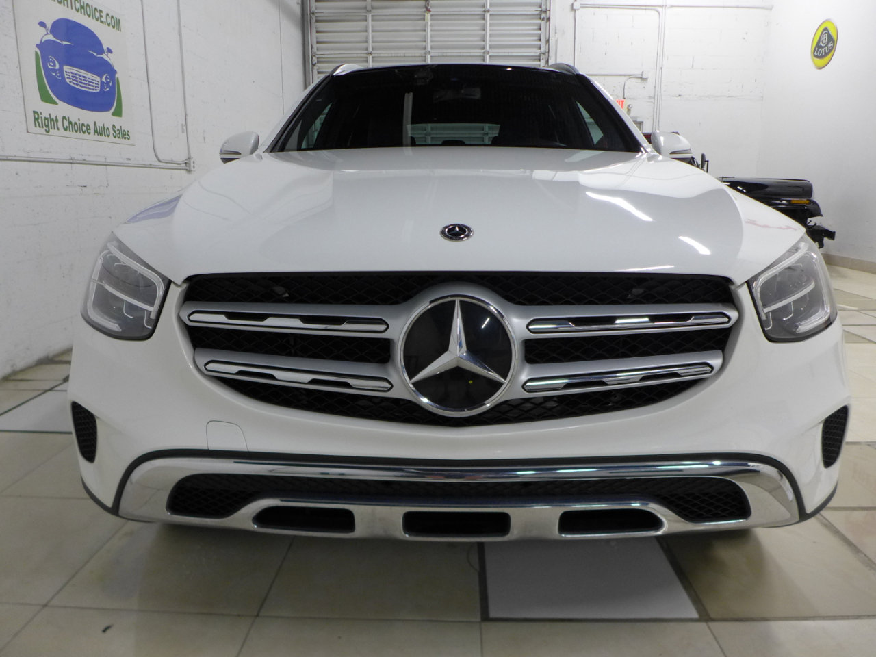 Used 2020 Mercedes-Benz GLC 300 image 10