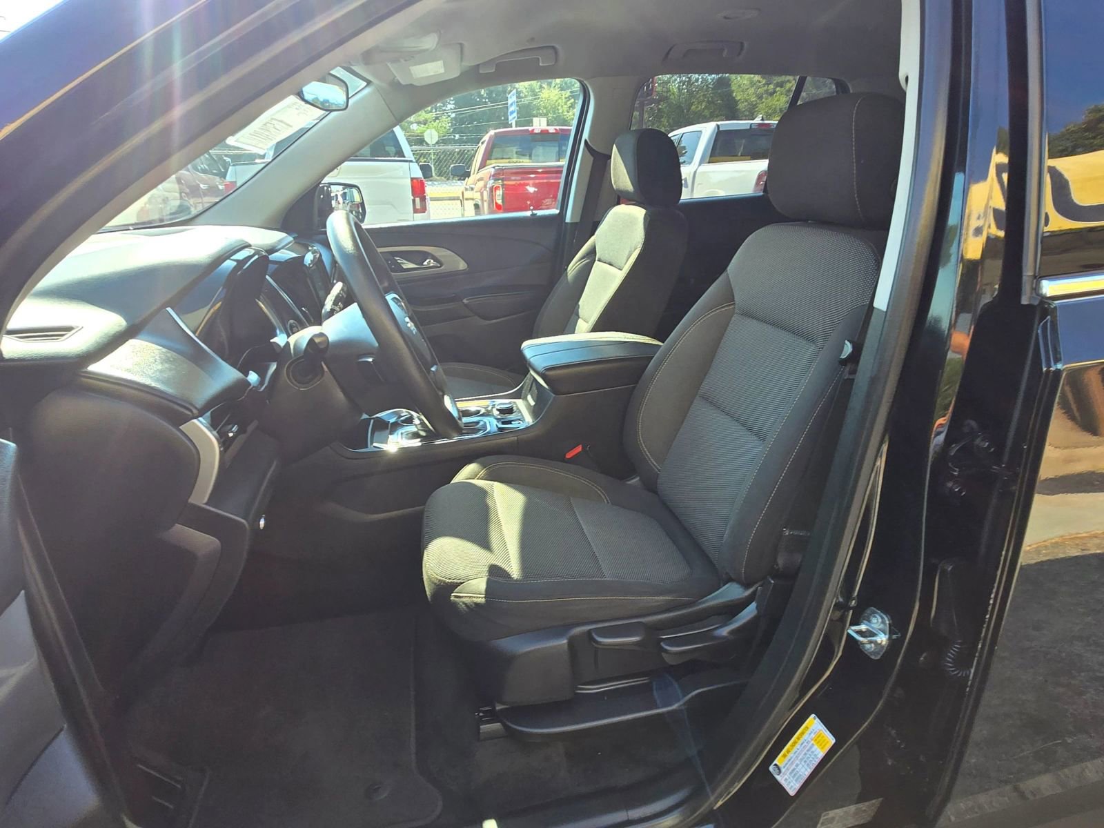 Used 2019 Chevrolet Traverse LS image 9