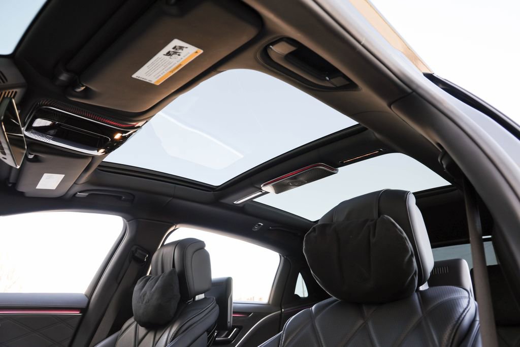 Used 2022 Mercedes-Benz Maybach S 580 4MATIC image 21