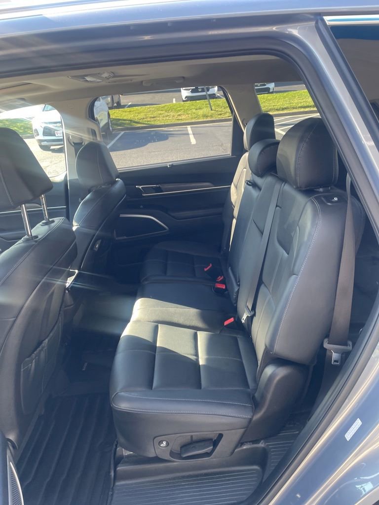 Used 2022 Kia Telluride EX AWD/4WD image 6