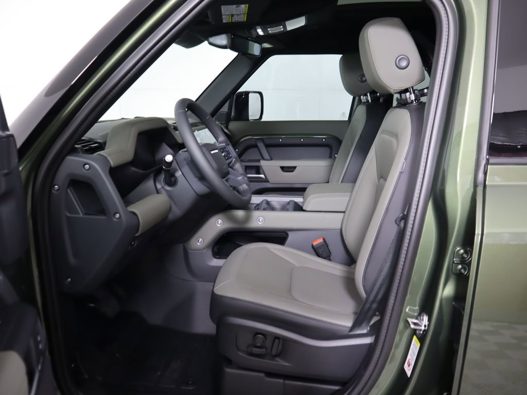 New 2026 Land Rover Defender 110 S image 20