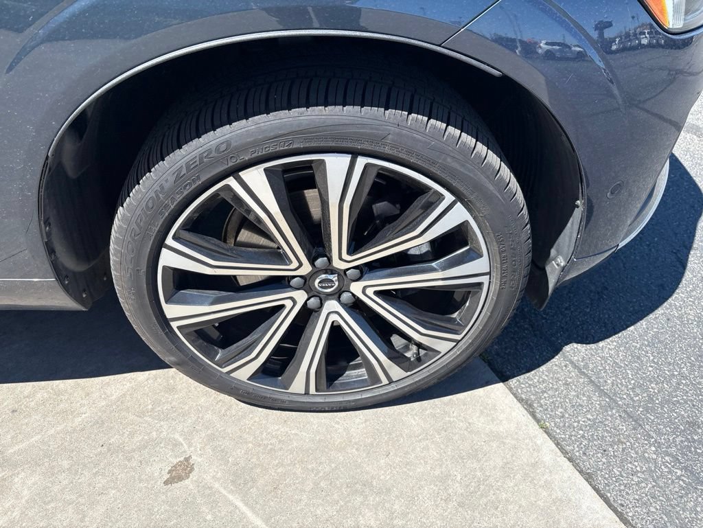 Certified 2023 Volvo XC60 B6 Ultimate AWD/4WD image 13