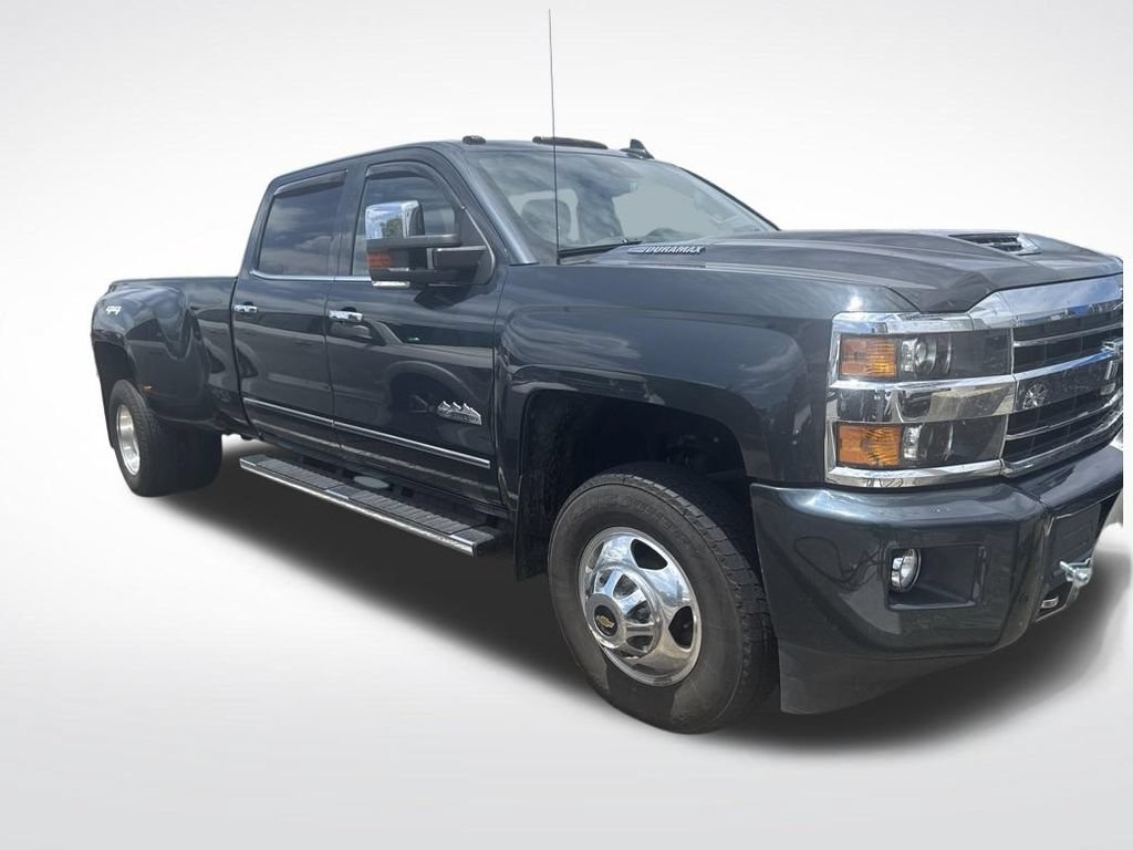 Used 2019 Chevrolet Silverado 3500 High Country w/ Duramax Plus Package AWD/4WD image 2