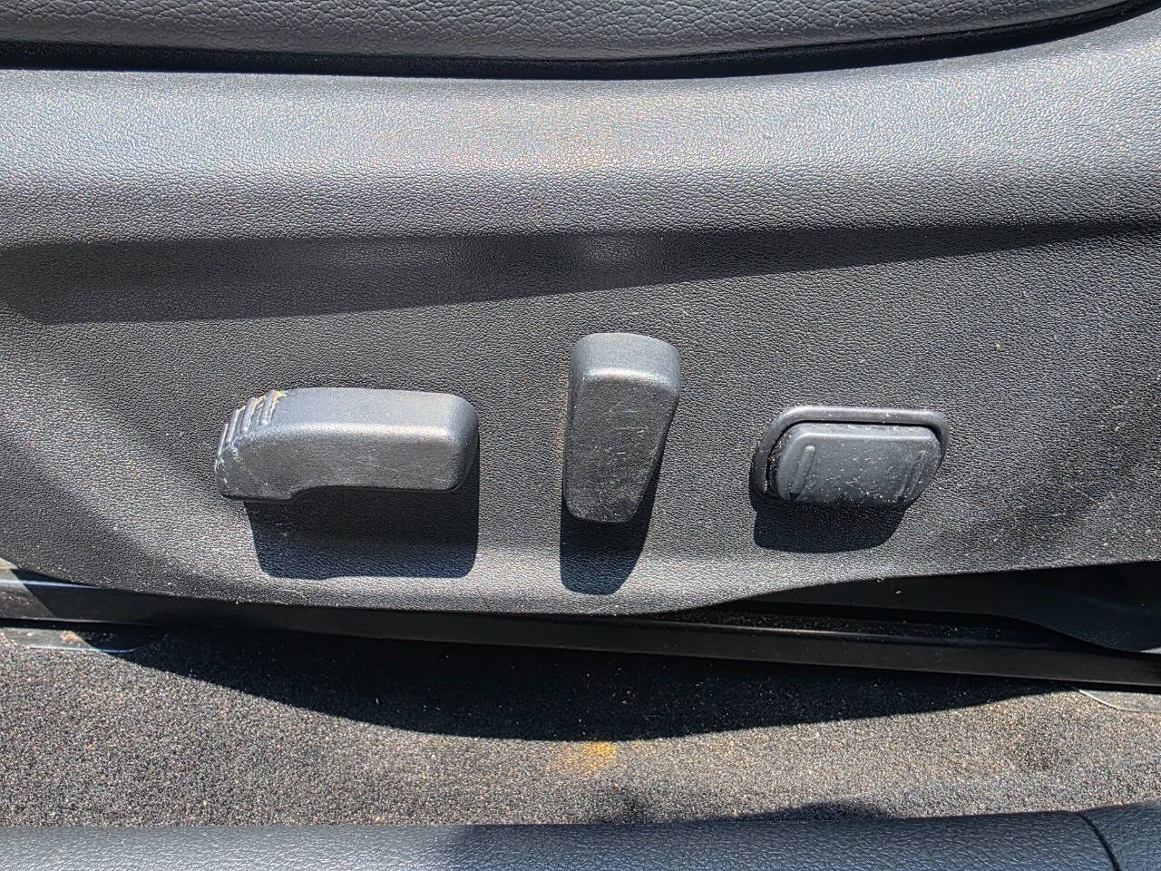 Used 2021 Nissan Sentra SR w/ SR Premium Package FWD image 14