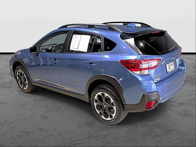 Used 2022 Subaru Crosstrek 2.0i Premium AWD/4WD image 2