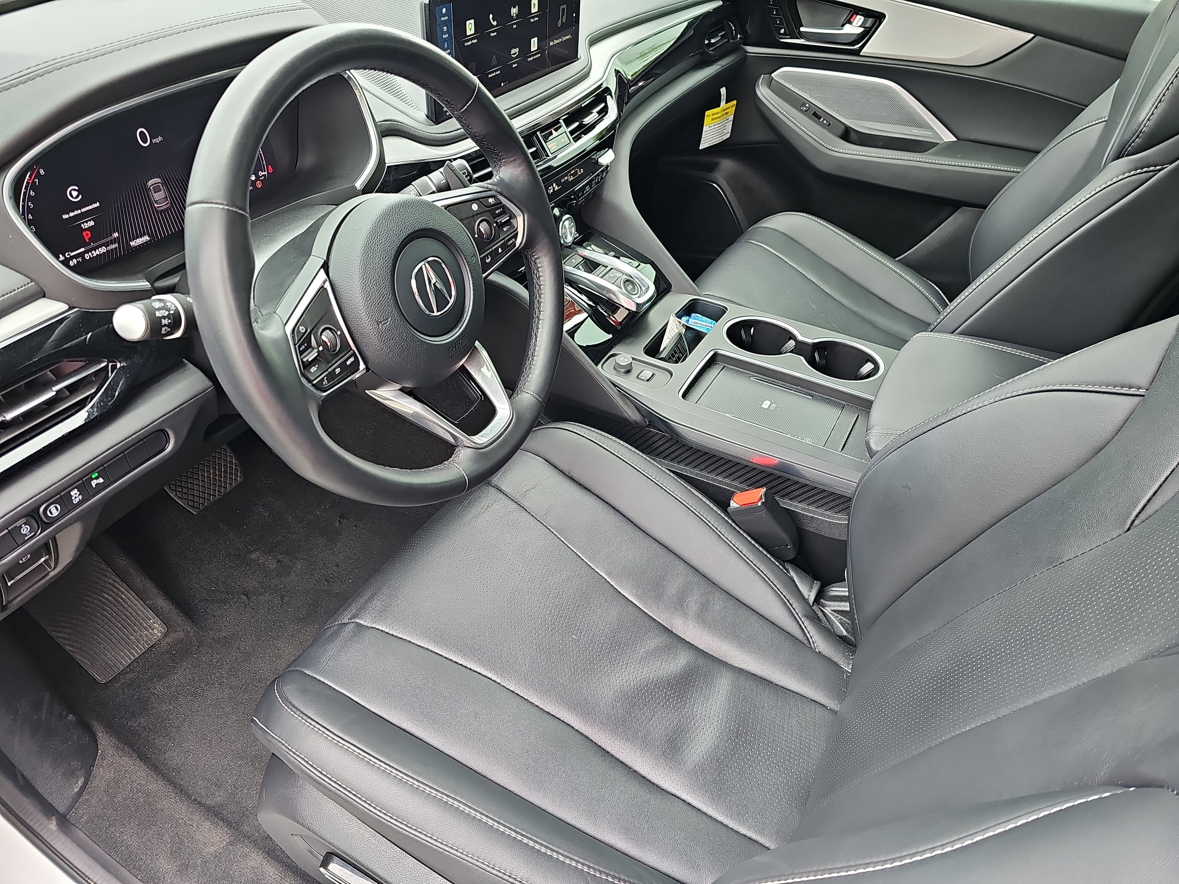 Certified 2025 Acura MDX FWD w/ Technology Package image 17