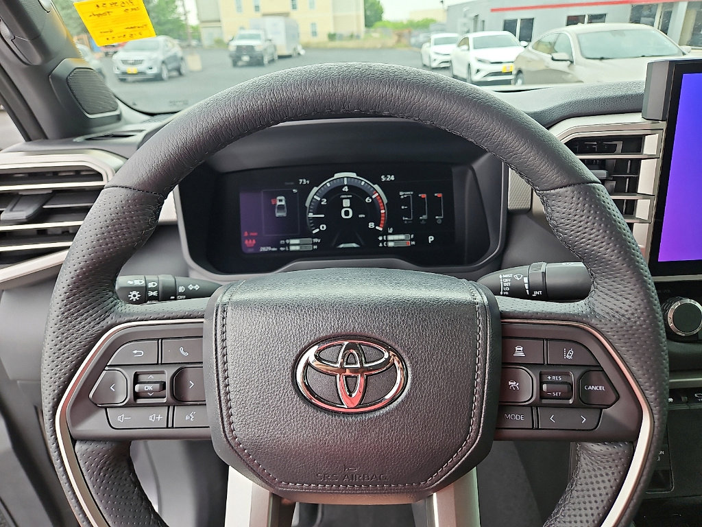 Used 2025 Toyota Tundra Limited image 13