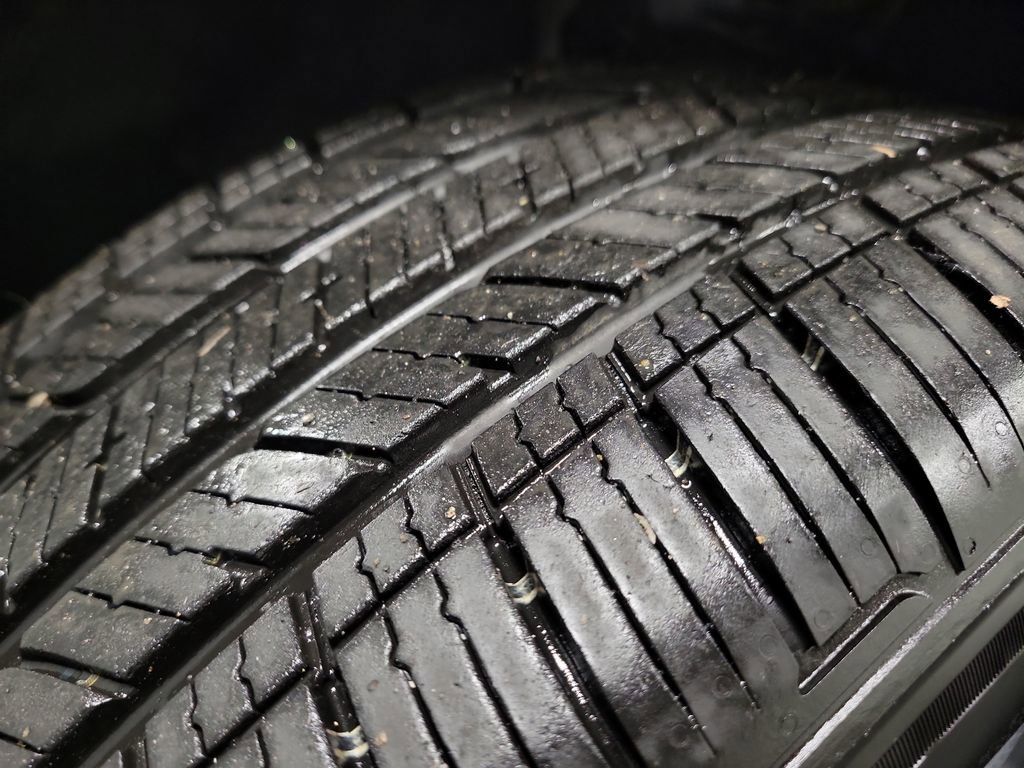 Used 2023 Audi Q4 e-tron Premium Plus image 11