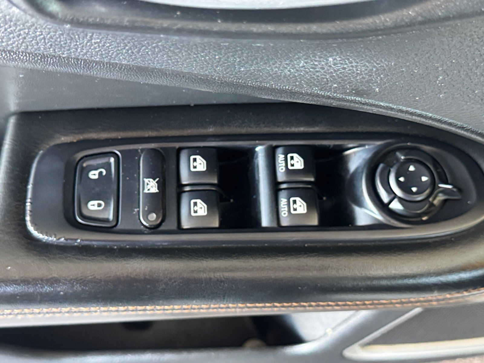 Used 2019 Jeep Compass Limited w/ Safety & Security Group AWD/4WD image 11