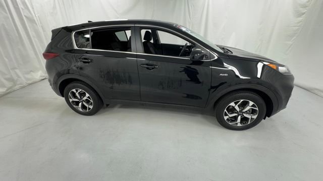 Used 2021 Kia Sportage LX AWD/4WD image 2
