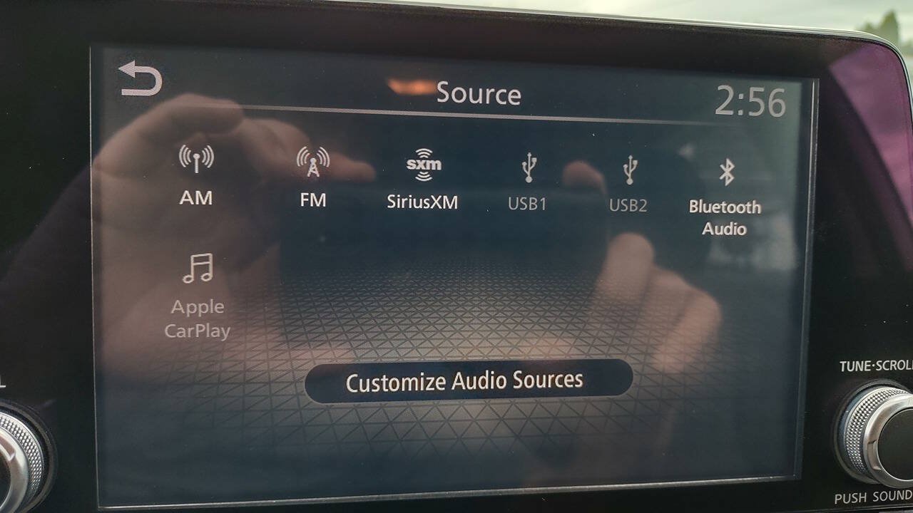 Used 2021 Nissan Rogue SV FWD image 22
