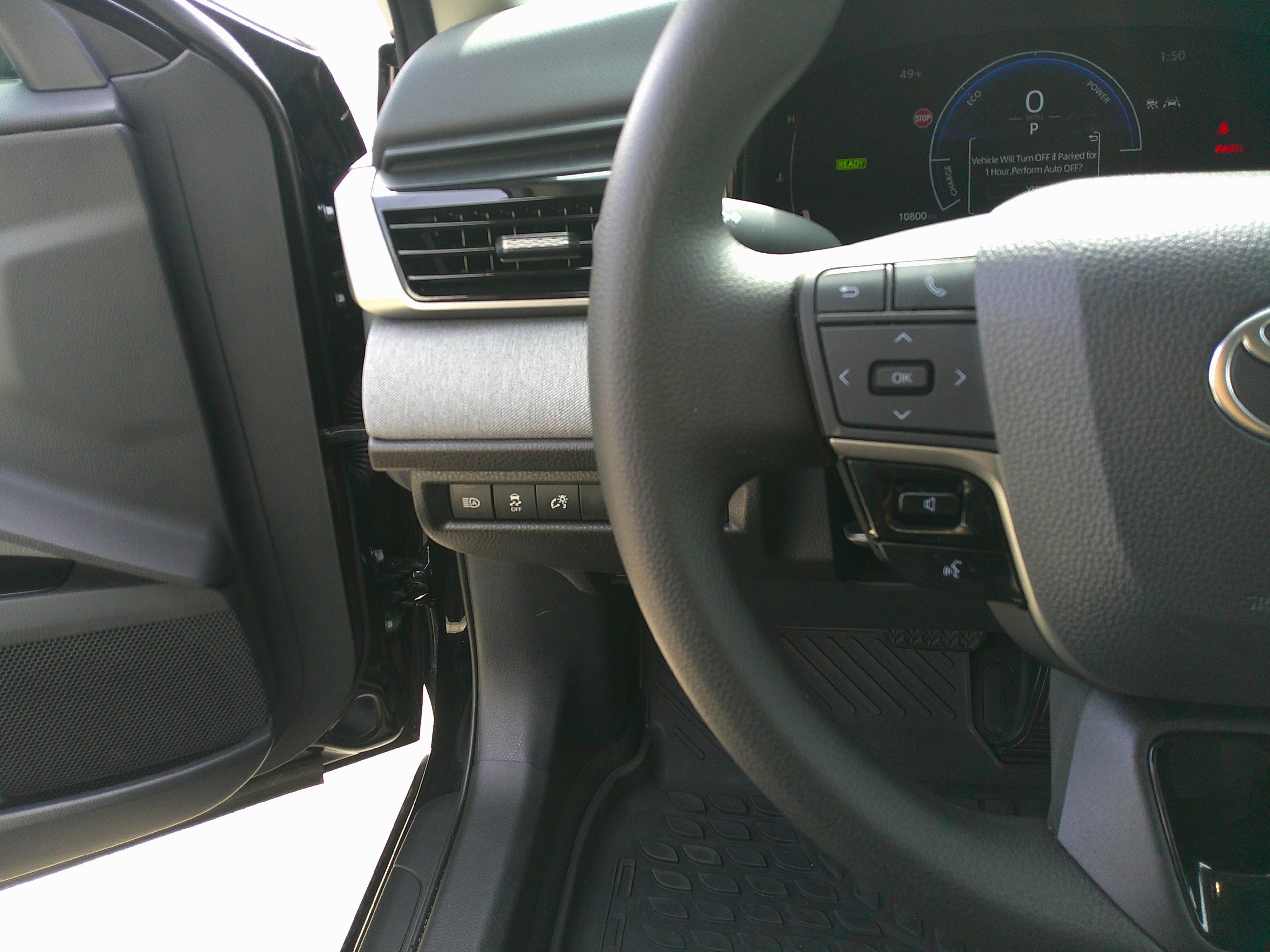 Used 2025 Toyota Camry LE image 20