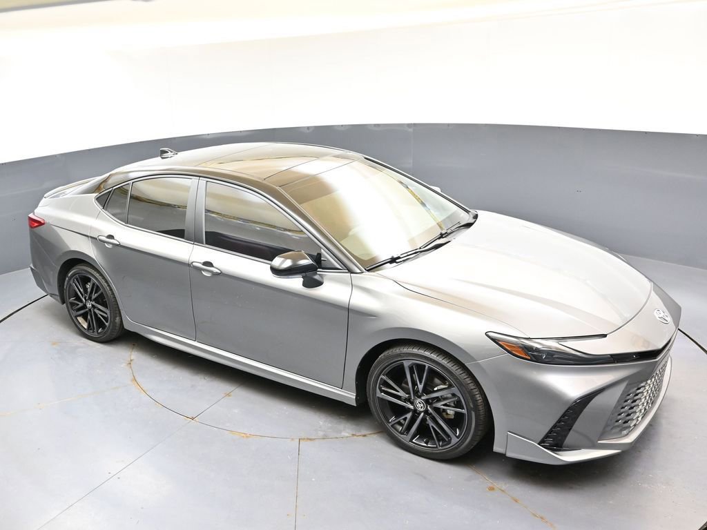 Used 2025 Toyota Camry XSE AWD/4WD image 43