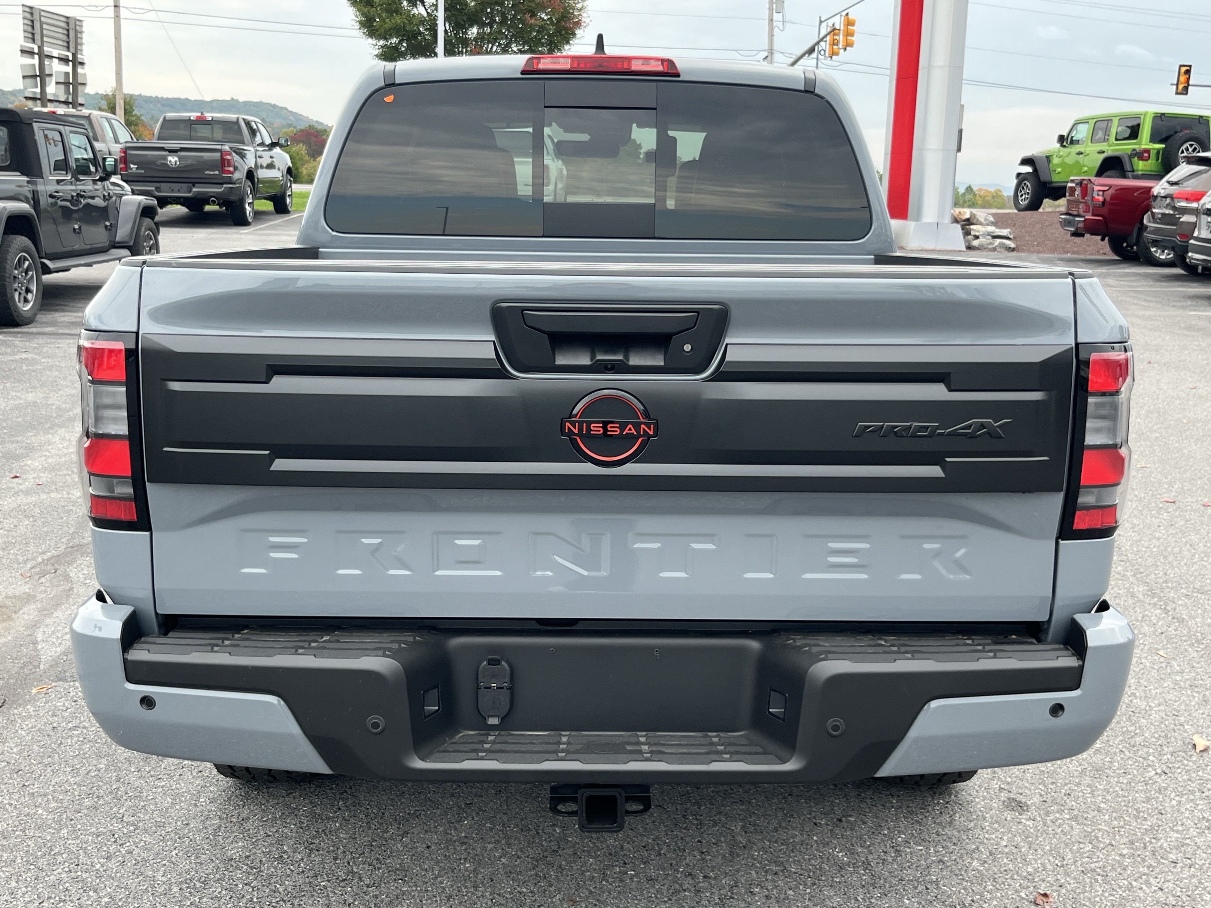 New 2027 Nissan Frontier PRO-4X w/ Pro Premium Package AWD/4WD image 4
