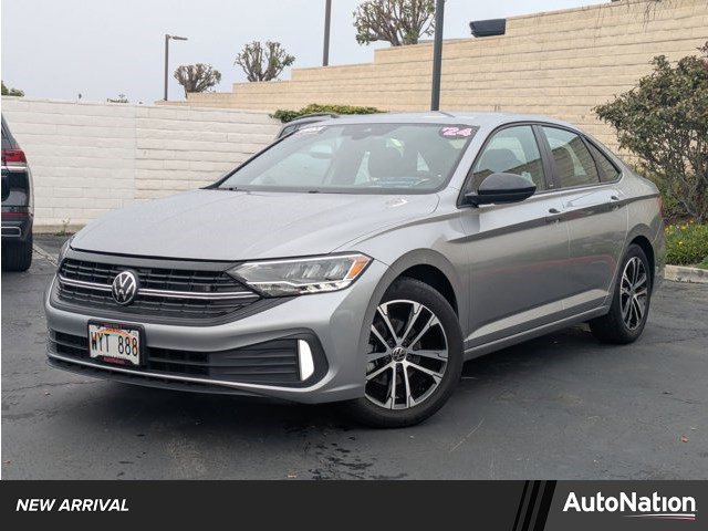 Certified 2024 Volkswagen Jetta Sport