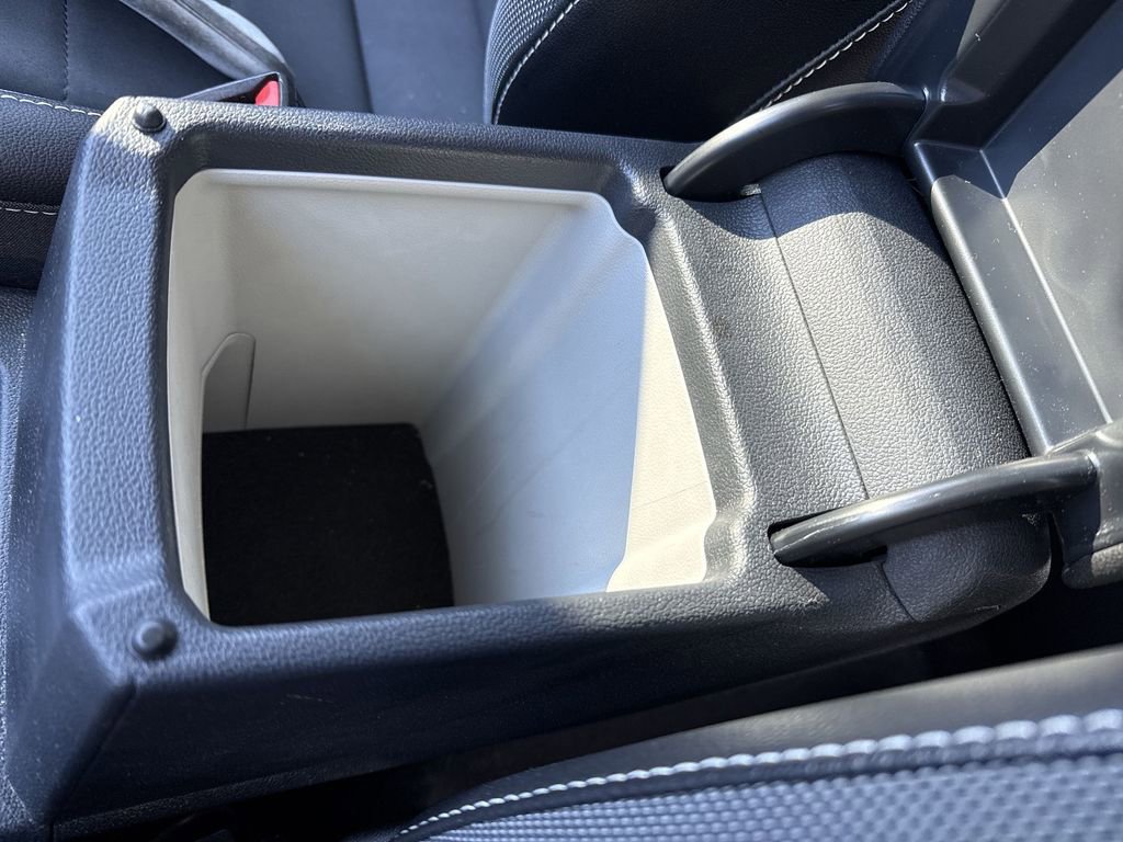 Used 2022 Volkswagen Taos SE image 36