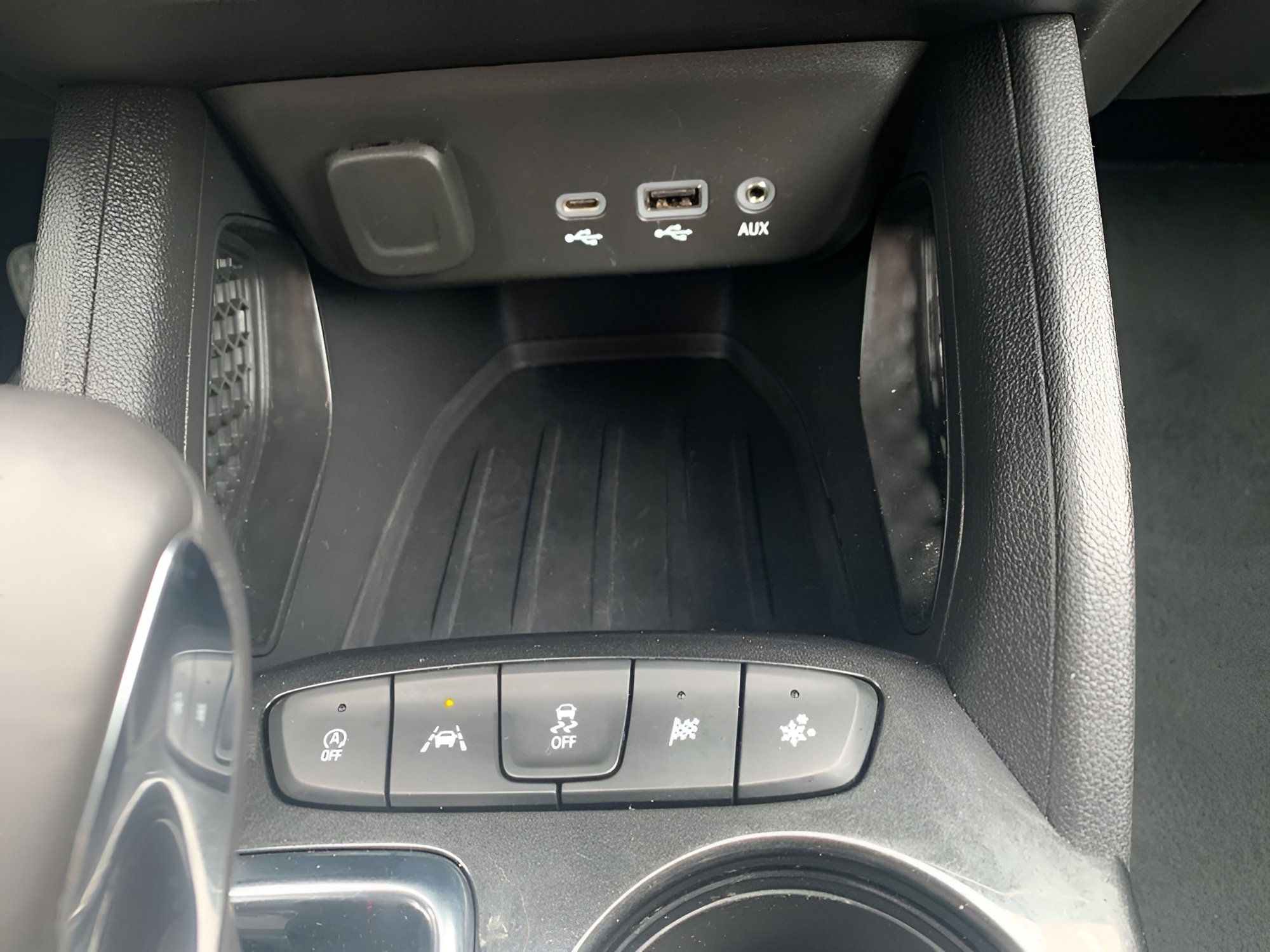 Used 2023 Chevrolet TrailBlazer RS w/ Convenience Package image 12