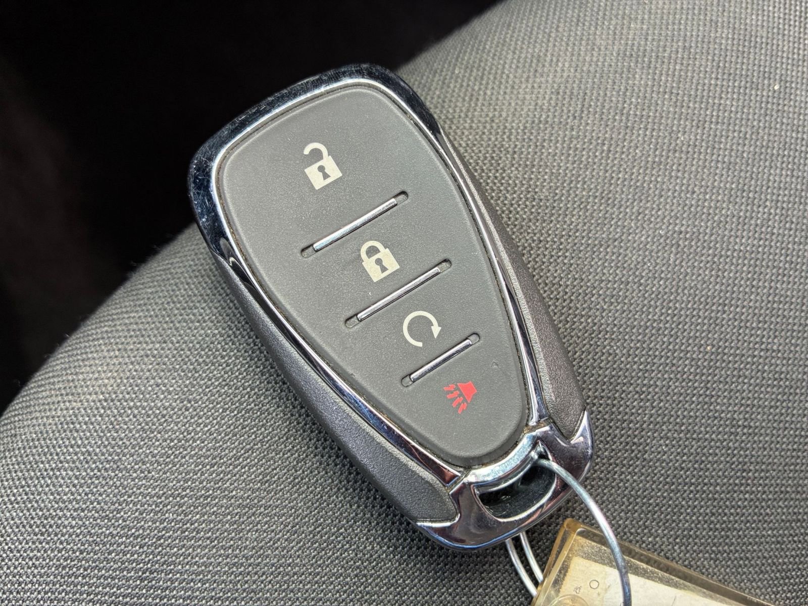 Used 2025 Chevrolet TrailBlazer LT image 23