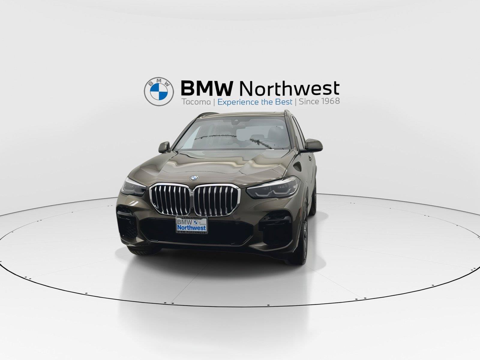 Used 2023 BMW X5 xDrive40i w/ M Sport Package AWD/4WD image 8