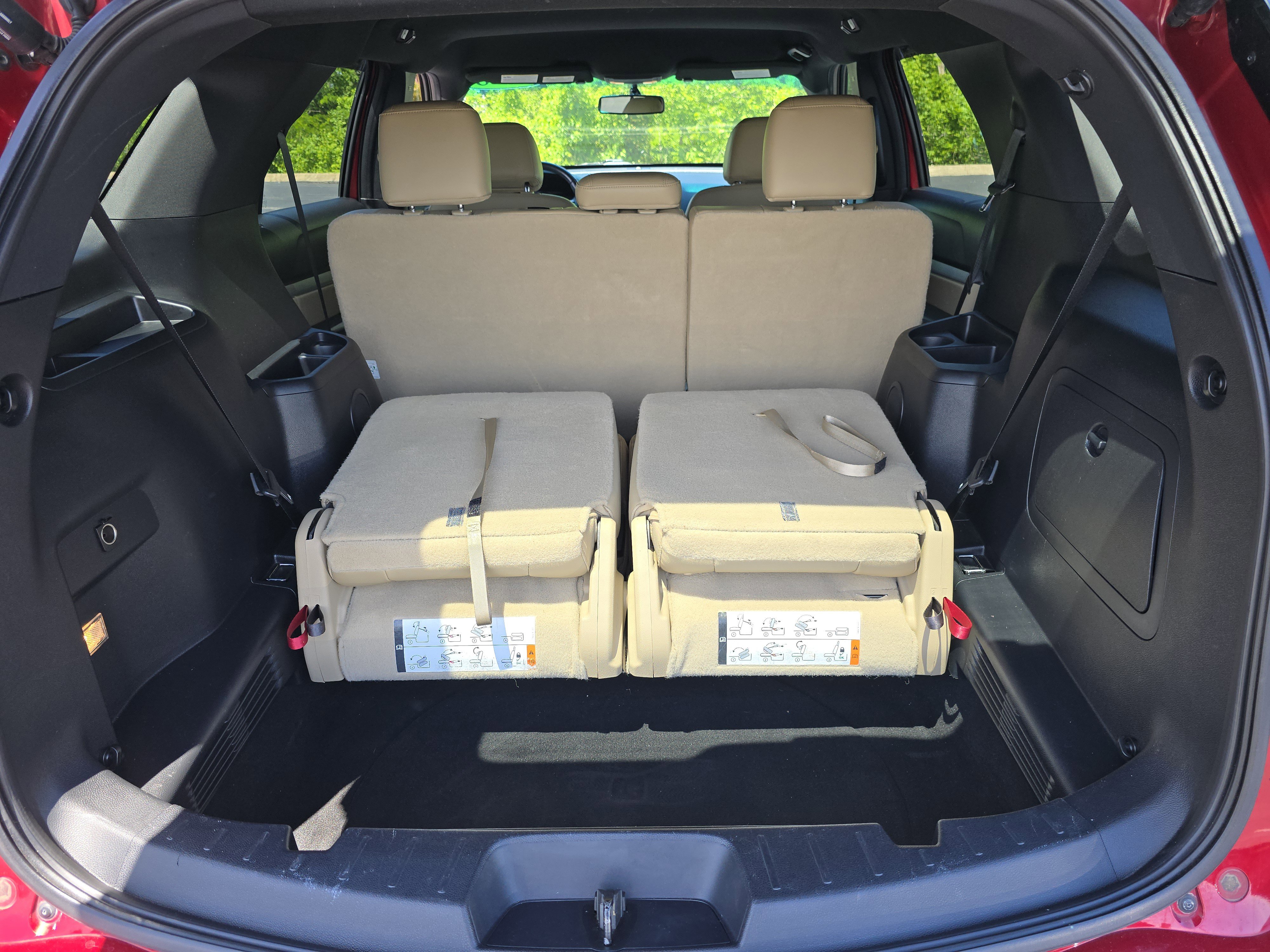 Used 2016 Ford Explorer XLT w/ Equipment Group 202A FWD image 20