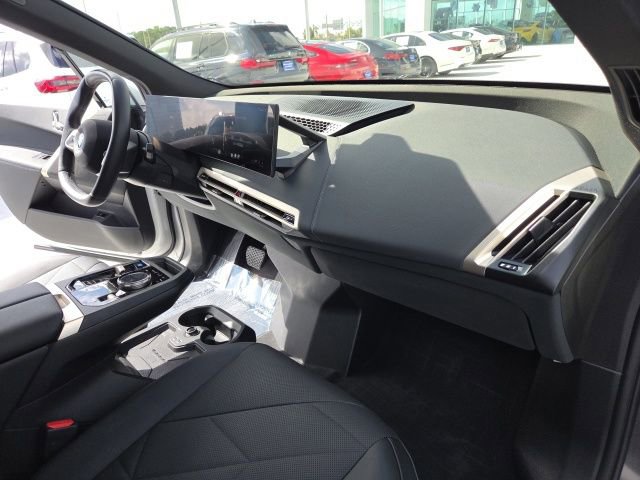 Used 2025 BMW iX xDrive50 w/ Sport Package image 24