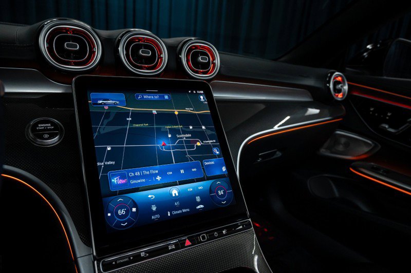 Used 2025 Mercedes-Benz CLE 300 4MATIC Cabriolet image 22