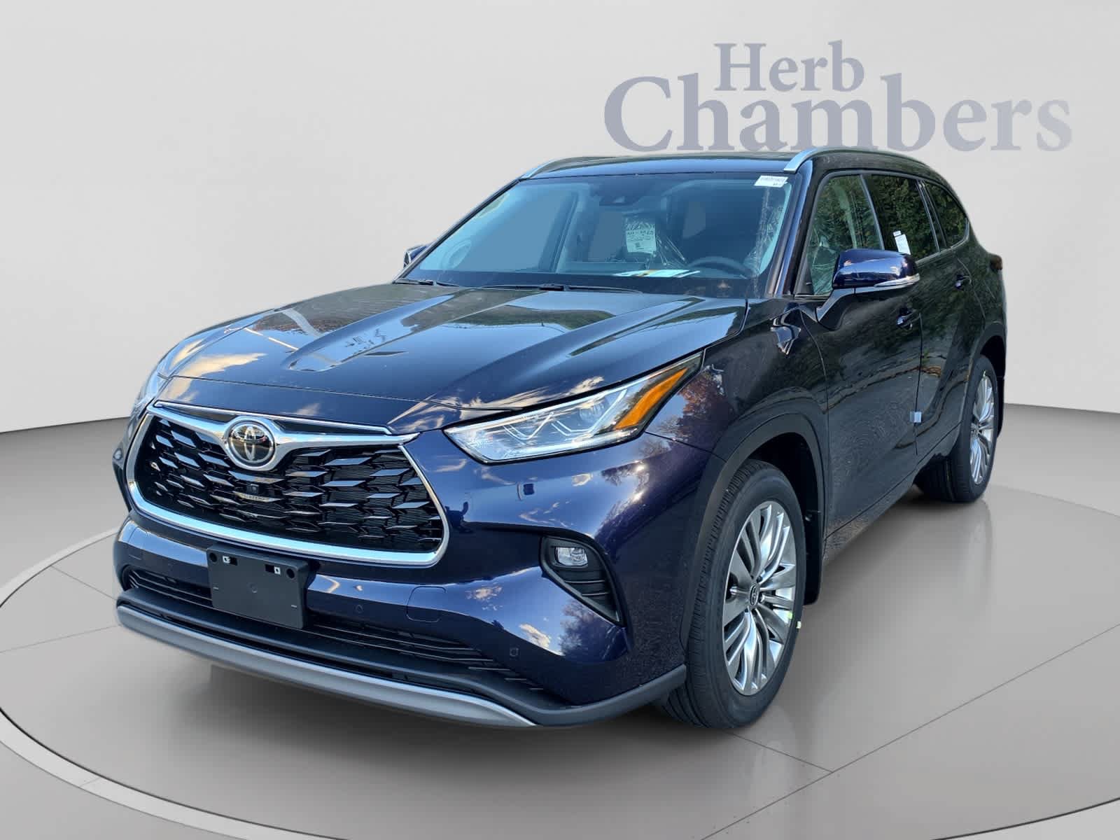 New 2026 Toyota Highlander Platinum AWD/4WD image 11