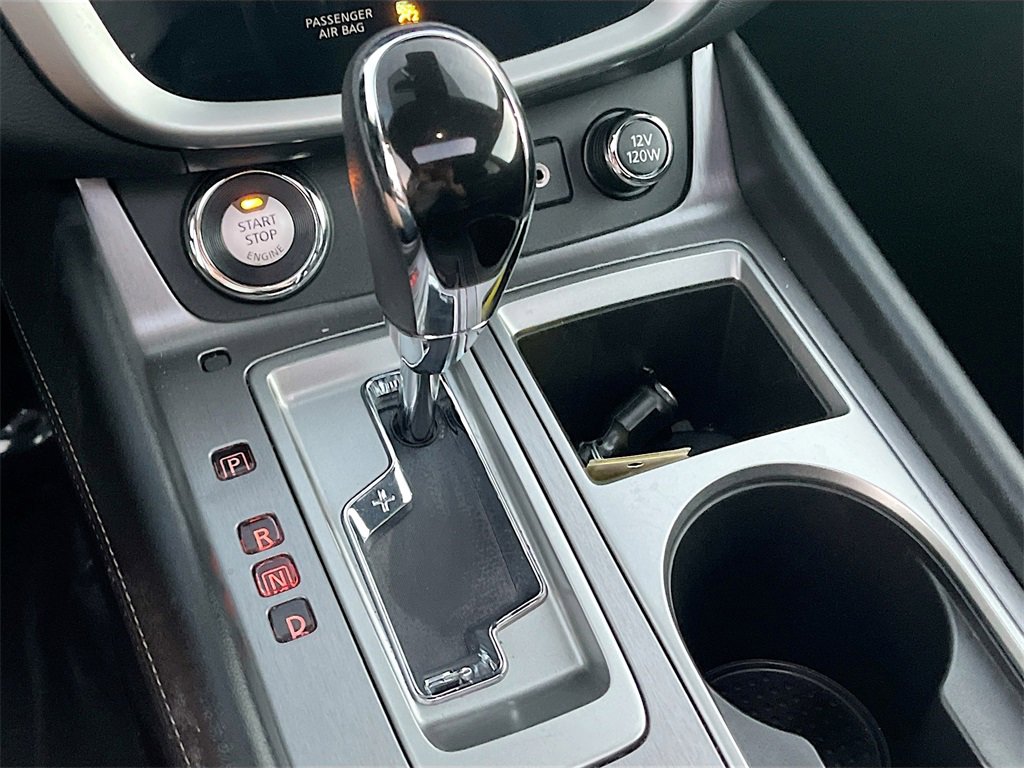 Used 2024 Nissan Murano SL image 16