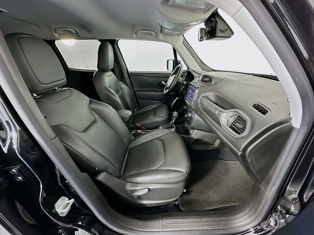 Used 2021 Jeep Renegade Limited AWD/4WD image 27
