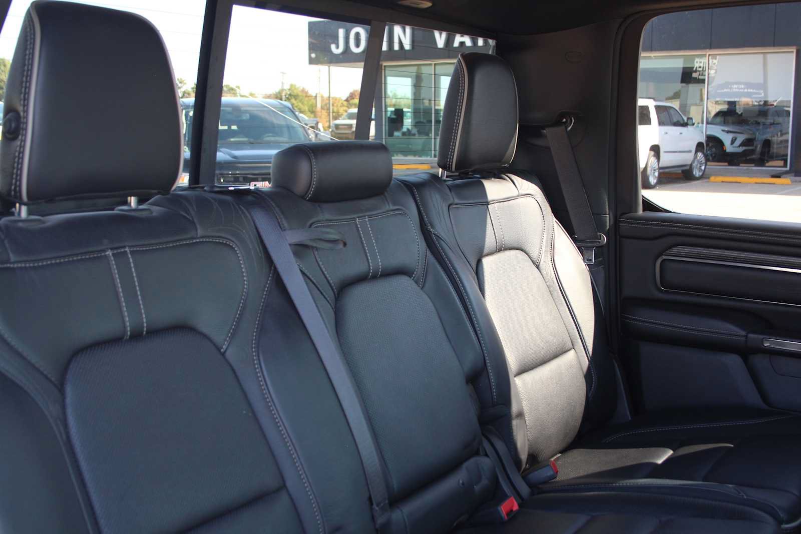 Used 2020 RAM 1500 Limited AWD/4WD image 25