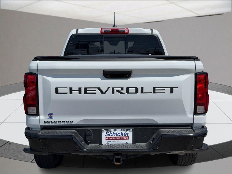 Used 2023 Chevrolet Colorado Trail Boss w/ Technology Package AWD/4WD image 4