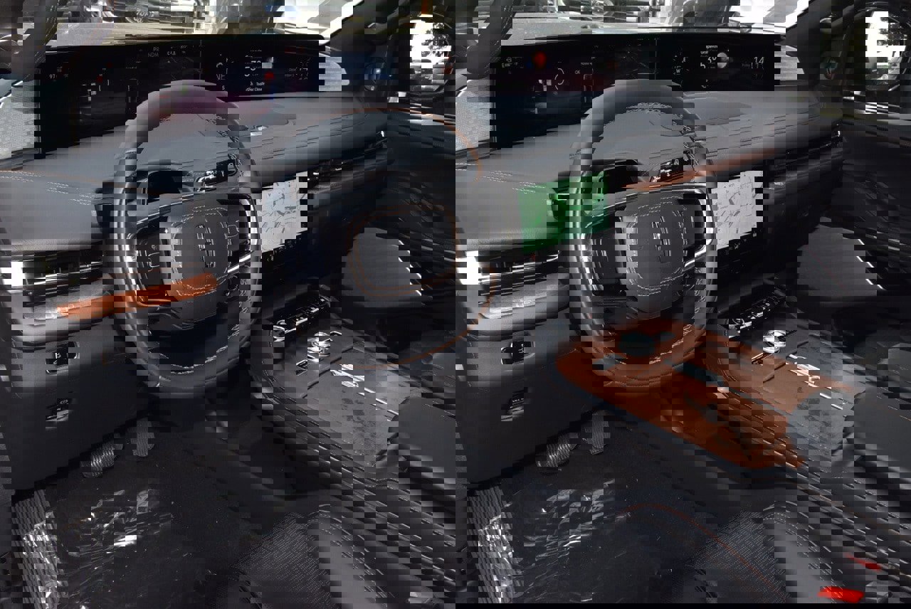 New 2025 Lincoln Navigator L Black Label image 39