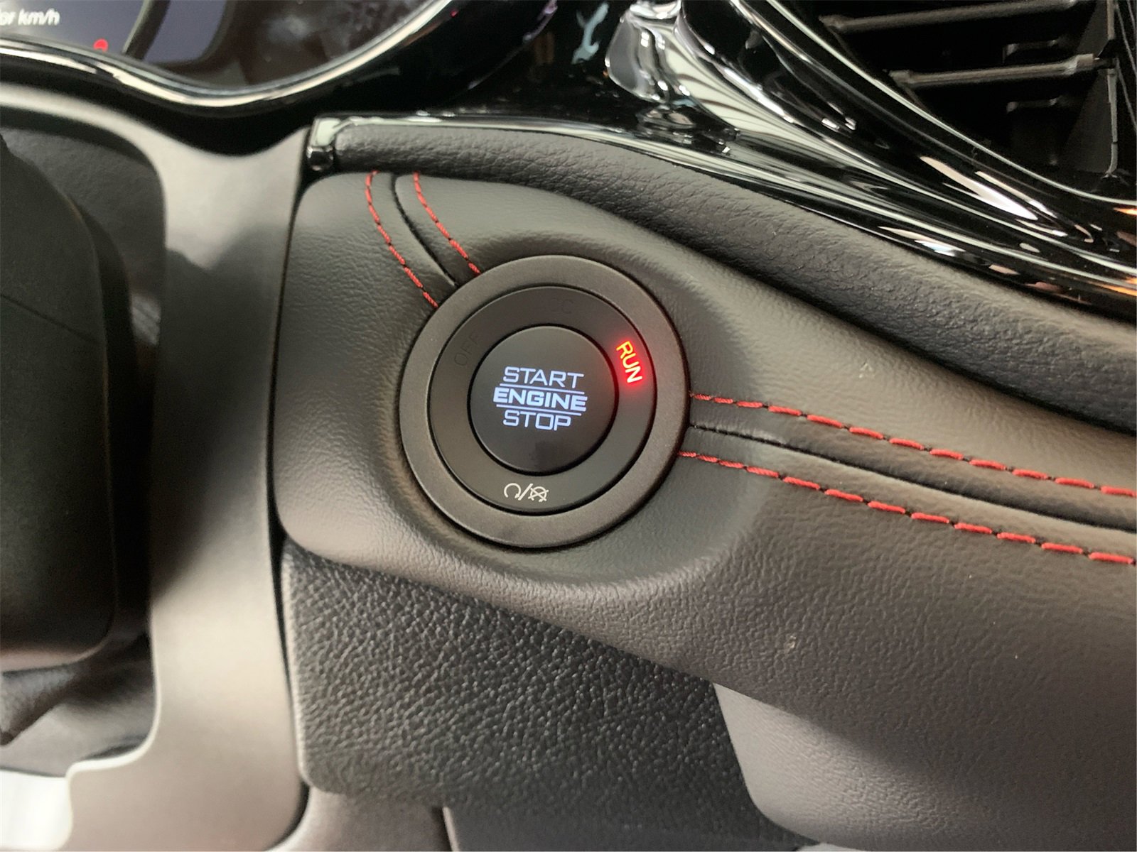 Used 2025 Dodge Durango GT w/ Blacktop Package image 26