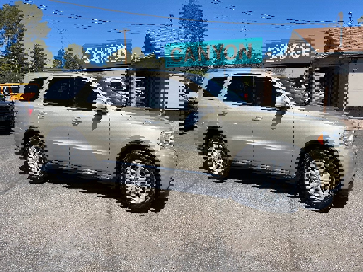 Used 2011 Dodge Durango Crew AWD/4WD image 2