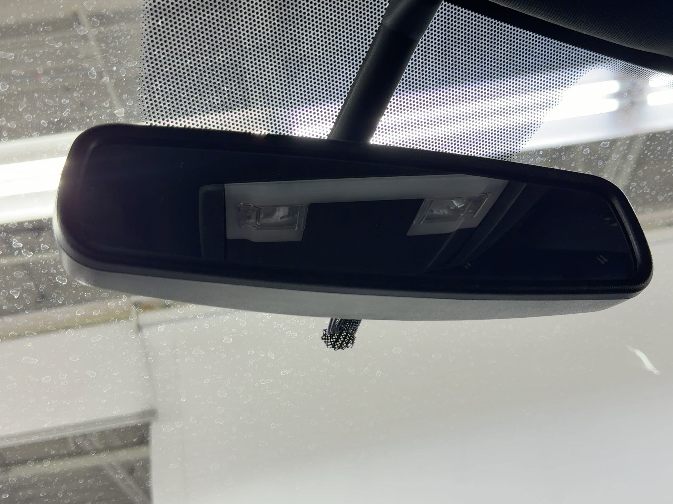 Used 2018 Ford Explorer XLT w/ Equipment Group 202A image 18