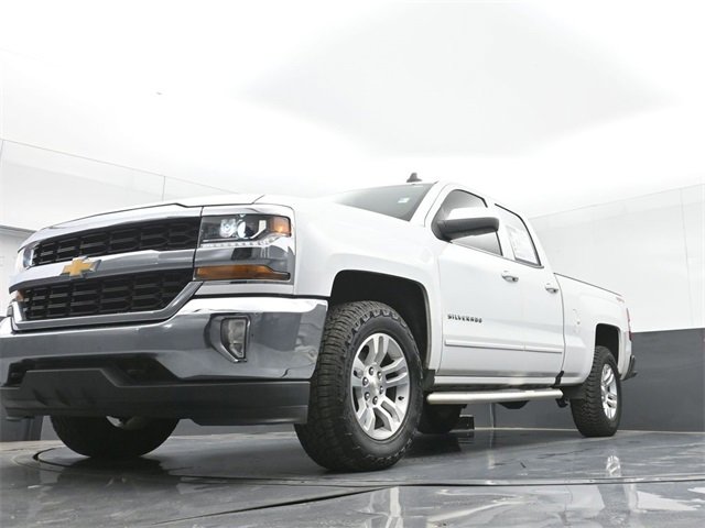 Used 2019 Chevrolet Silverado 1500 LT w/ All Star Edition image 40