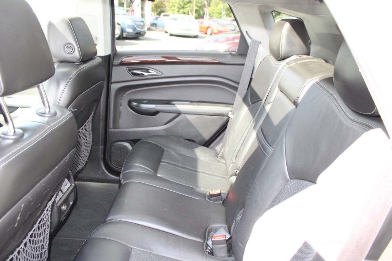 Used 2016 Cadillac SRX Luxury w/ Driver Awareness Package image 21