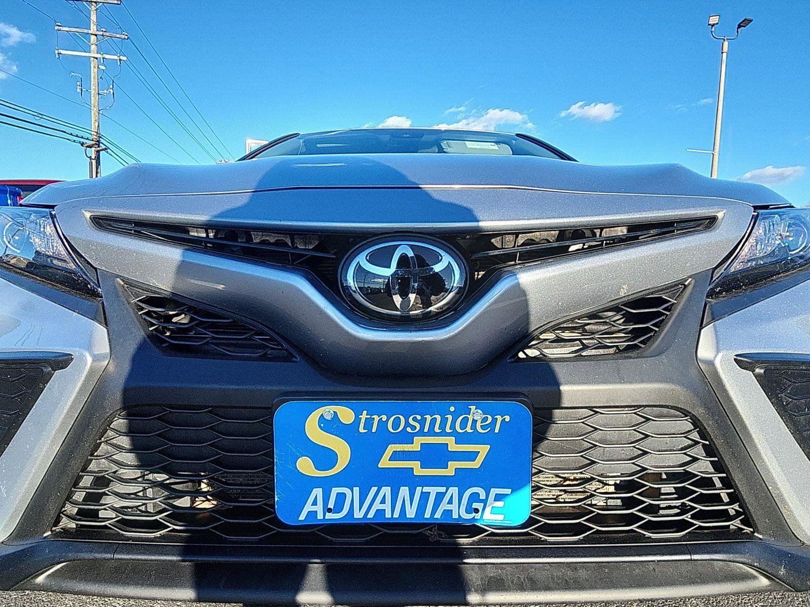 Used 2023 Toyota Camry SE image 14