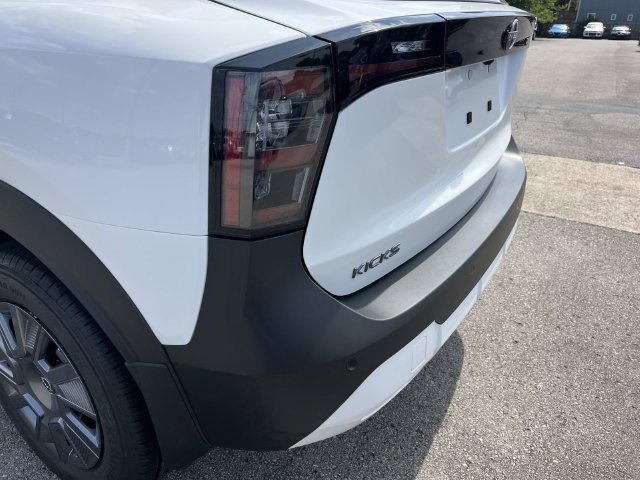 New 2026 Nissan Kicks S FWD image 10
