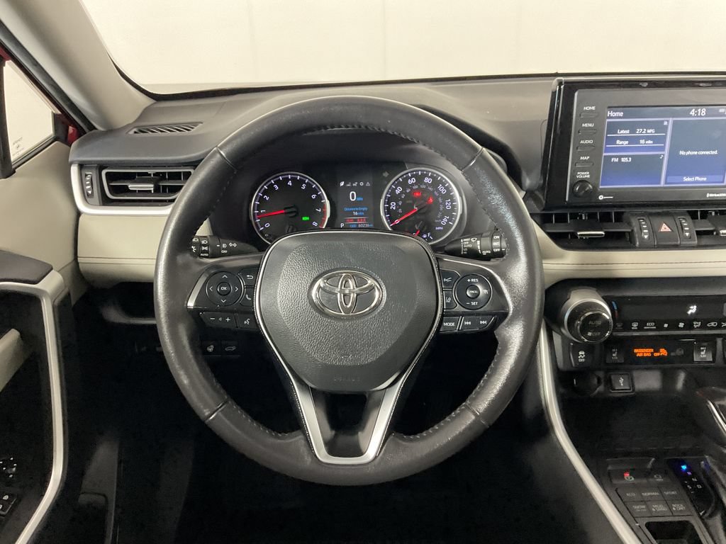 Used 2020 Toyota RAV4 XLE Premium AWD/4WD image 12