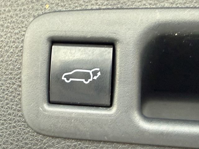 Certified 2021 Toyota Highlander Limited image 39