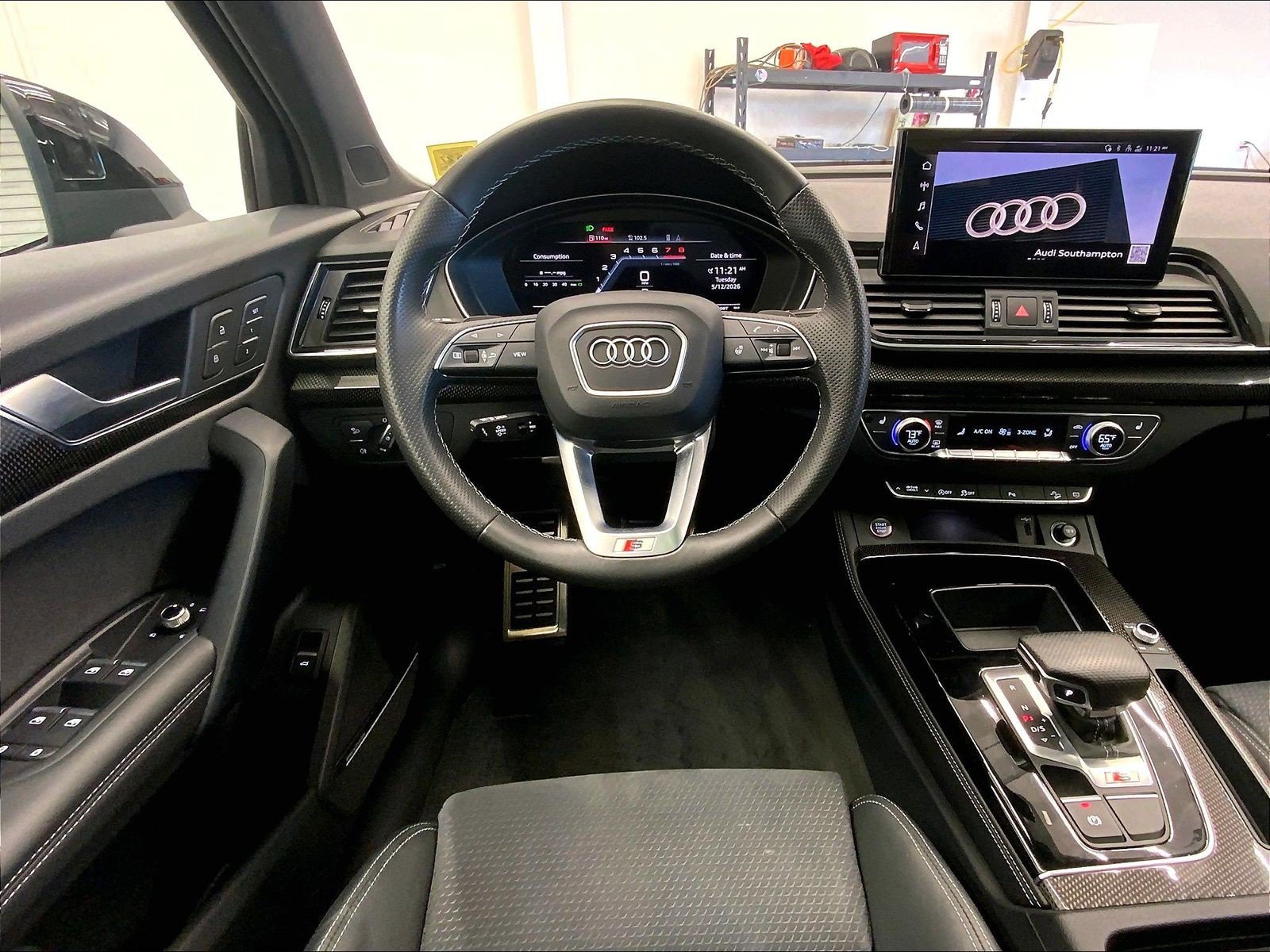 Certified 2023 Audi SQ5 Premium Plus w/ Premium Plus Package AWD/4WD image 4