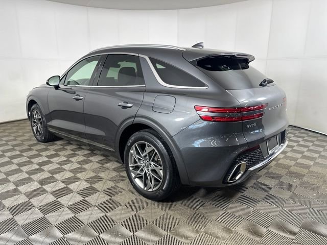 Used 2022 Genesis GV70 2.5T w/ Select Package image 5