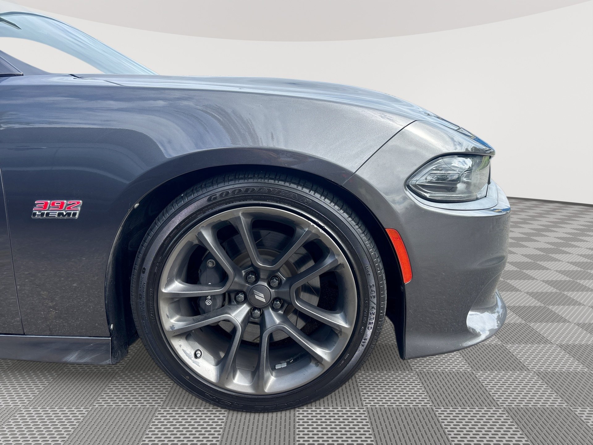 Used 2019 Dodge Charger Scat Pack w/ Plus Group RWD image 31